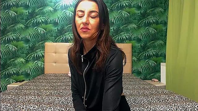 Stella John online show from 28, 1, 2025