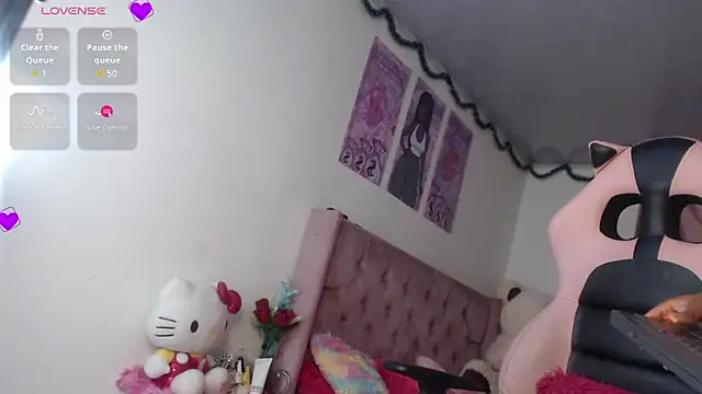 Snapshot of violett_brown9 chatting on 16, 6, 2026 violett brown9 online show from 16, 6, 2026