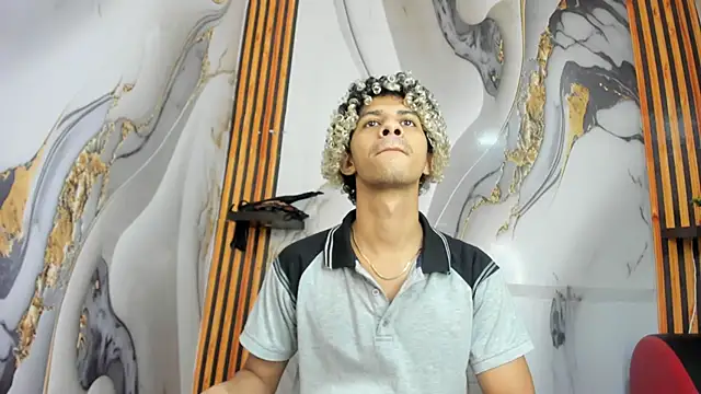 Victor LatinBoy online show from 17, 1, 2026