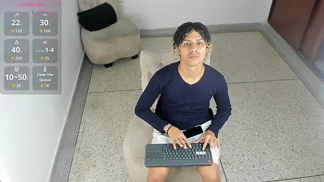 Victor LatinBoy online show from 14, 3, 2026