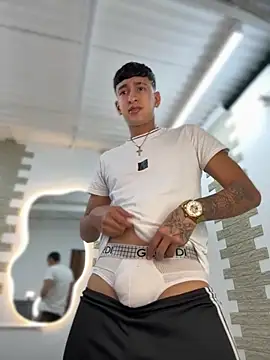 Snapshot of neithan_sleitherx chatting on 23, 2, 2026 neithan sleitherx online show from 23, 2, 2026