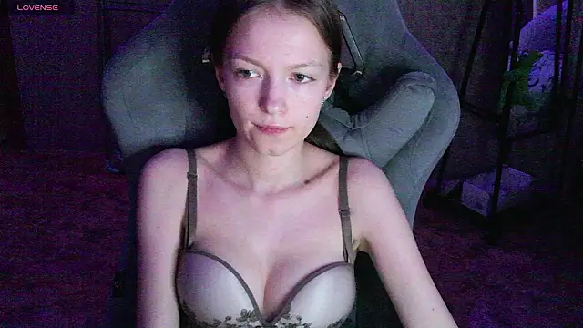 Yzi online show from 6, 3, 2026