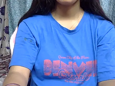 cute Dirty Diva online show from 1, 6, 2026