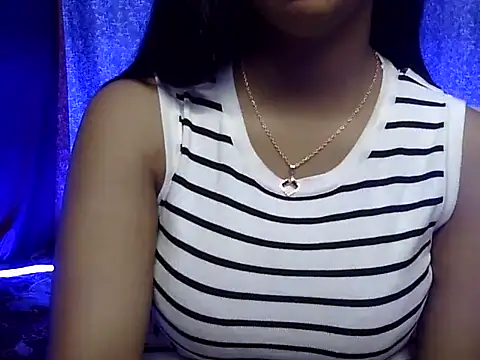 cute Dirty Diva online show from 28, 3, 2026