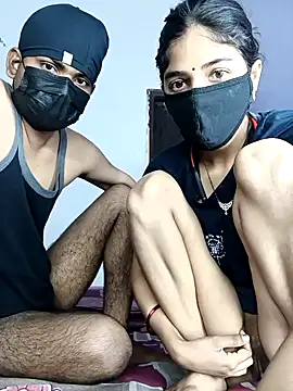 Snapshot of Curvy_Kavya chatting on 4, 4, 2026 Curvy Kavya online show from 4, 4, 2026