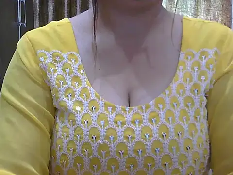 navdeepkour online show from 4, 4, 2026