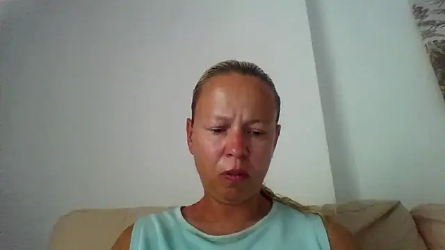 Snapshot of jennyblondeuk chatting on 9, 6, 2026 jennyblondeuk online show from 9, 6, 2026