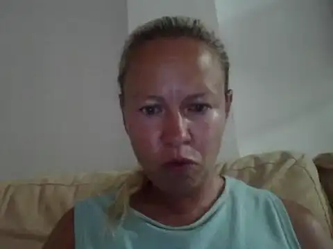 Snapshot of jennyblondeuk chatting on 7, 6, 2026 jennyblondeuk online show from 7, 6, 2026