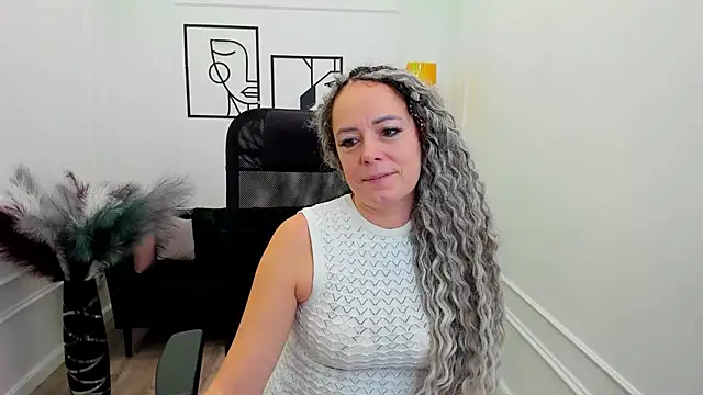 SamanthaReider online show from 14, 1, 2026