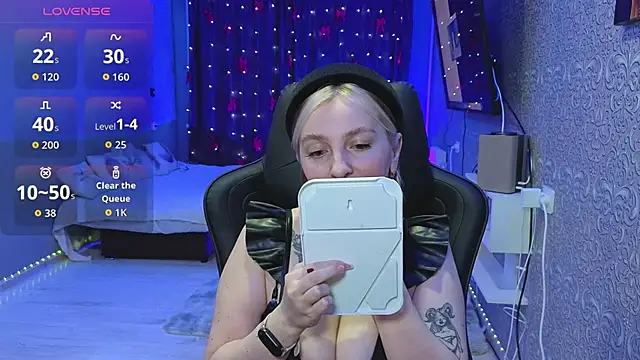 Eva Vibe  online show from 9, 1, 2026