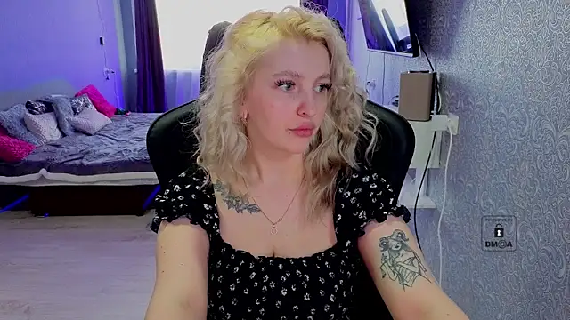 Eva Vibe  online show from 8, 4, 2026