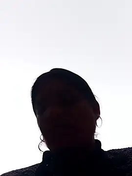 CUTE Ishpa online show from 5, 2, 2026