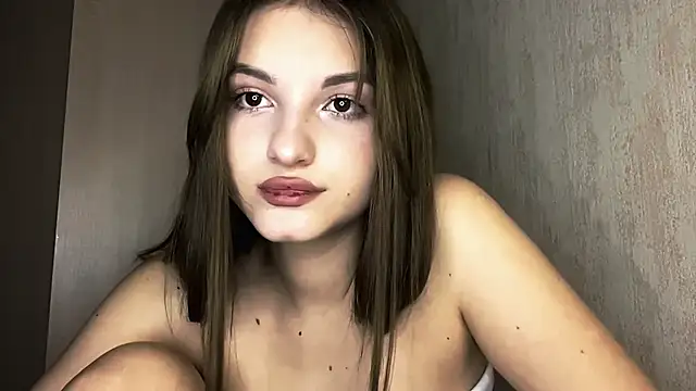 Snapshot of EmllyLighty chatting on 23, 2, 2026 EmllyLighty online show from 23, 2, 2026