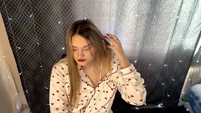 Snapshot of EmllyLighty chatting on 18, 1, 2026 EmllyLighty online show from 18, 1, 2026