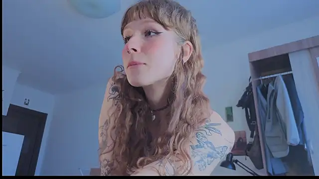 Snapshot of poli_blink chatting on 9, 4, 2026 poli blink online show from 9, 4, 2026