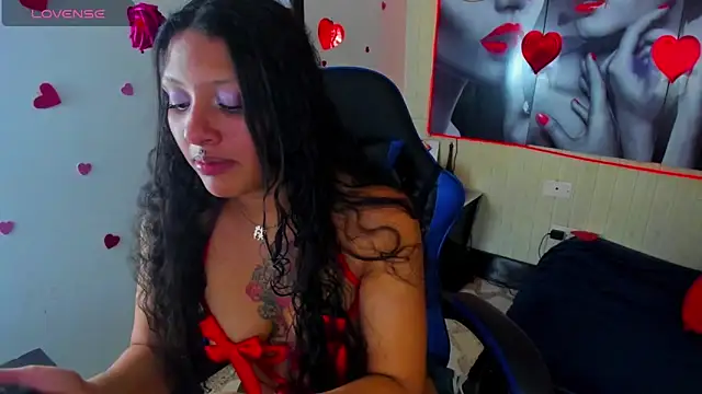 ashley-17 online show from 15, 2, 2026