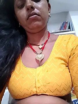 Snapshot of Mahima_rani34 chatting on 7, 6, 2026 Mahima rani34 online show from 7, 6, 2026