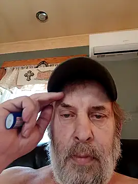 FragrantToe529 online show from 22, 3, 2026