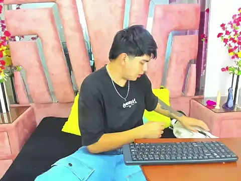 ThomasThund online show from 10, 1, 2026