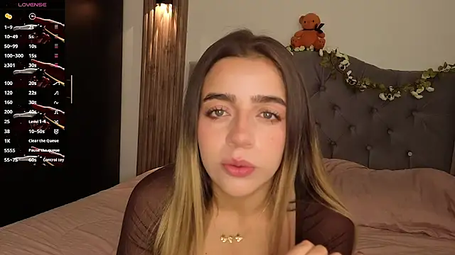 cute emmma online show from 1, 5, 2026