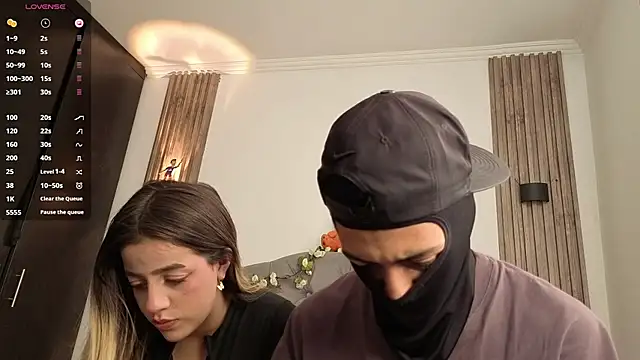 cute emmma online show from 23, 4, 2026