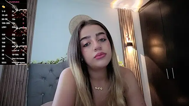 cute emmma online show from 29, 5, 2026