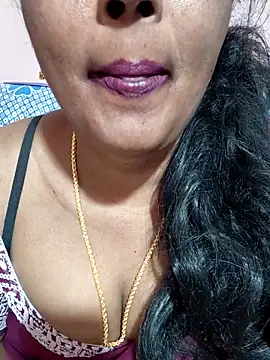 Snapshot of siri_tamiltelugu chatting on 8, 2, 2026 siri tamiltelugu online show from 8, 2, 2026