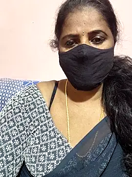 Snapshot of siri_tamiltelugu chatting on 17, 2, 2026 siri tamiltelugu online show from 17, 2, 2026