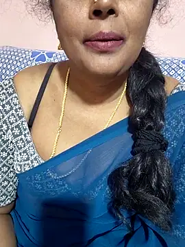 Snapshot of siri_tamiltelugu chatting on 15, 2, 2026 siri tamiltelugu online show from 15, 2, 2026