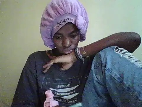 Sexxy paid online show from 18, 2, 2026