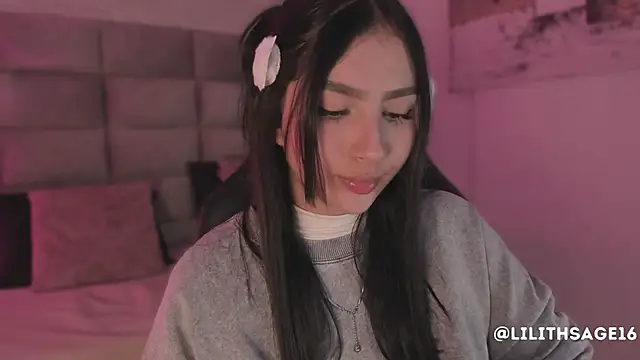 Lilith Sage  online show from 18, 3, 2026