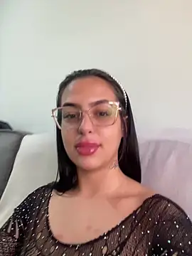 Snapshot of jujuarantes__2026 chatting on 6, 2, 2026 jujuarantes 2026 online show from 6, 2, 2026