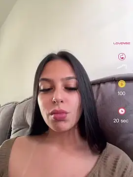 Snapshot of jujuarantes__2026 chatting on 26, 5, 2026 jujuarantes 2026 online show from 26, 5, 2026