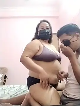 DesiSeductress online show from 17, 2, 2026