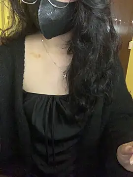 Sofiababy22 online show from 4, 2, 2026