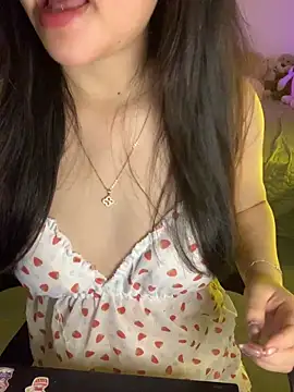 Sofiababy22 online show from 11, 5, 2026
