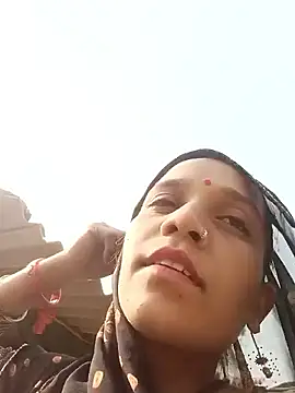 Karishma singh online show from 18, 1, 2026