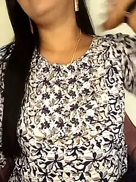 Deshi bhabhi143 online show from 5, 4, 2026