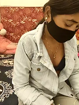 sexy-mahi  online show from 14, 1, 2026