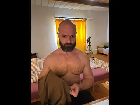 Snapshot of DamonSalvatore2 chatting on 1, 3, 2026 DamonSalvatore2 online show from 1, 3, 2026