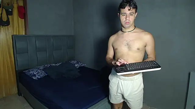 Snapshot of MAXIMILAINO-XXX chatting on 8, 5, 2026 MAXIMILAINO-XXX online show from 8, 5, 2026