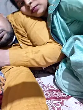 Snapshot of Radhacpl9528 chatting on 13, 2, 2026 Radhacpl9528 online show from 13, 2, 2026