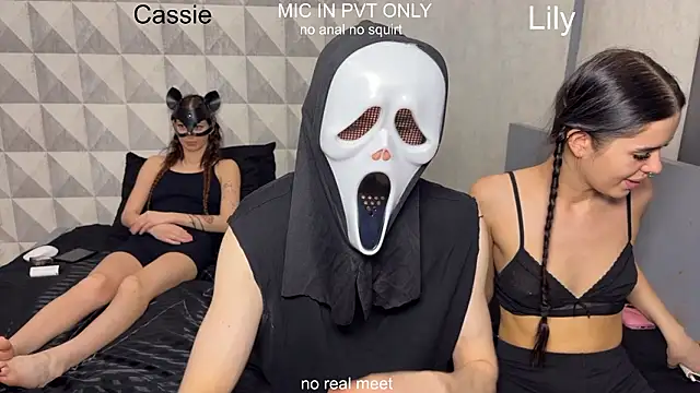 Snapshot of girls_secrets chatting on 18, 2, 2026 girls secrets online show from 18, 2, 2026