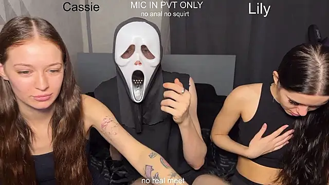 Snapshot of girls_secrets chatting on 21, 2, 2026 girls secrets online show from 21, 2, 2026