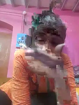 Hooghlypinkivabi online show from 13, 2, 2026