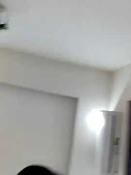 -Lovely-y online show from 15, 4, 2026