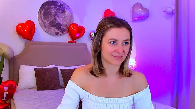 Snapshot of EmeraldGlow chatting on 13, 2, 2026 EmeraldGlow online show from 13, 2, 2026