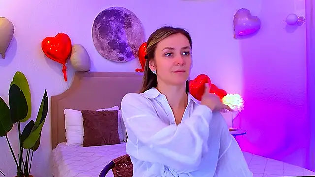 Snapshot of EmeraldGlow chatting on 15, 2, 2026 EmeraldGlow online show from 15, 2, 2026