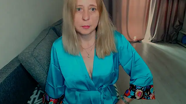 MiLenaMilf online show from 17, 6, 2026