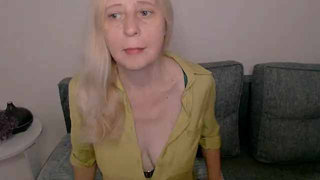 MiLenaMilf online show from 10, 9, 2025